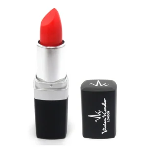 Vivien Kondor (Frosted Wine)