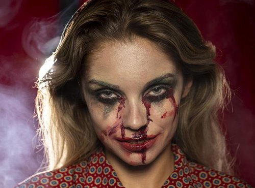 image for zombie chic halloween blog